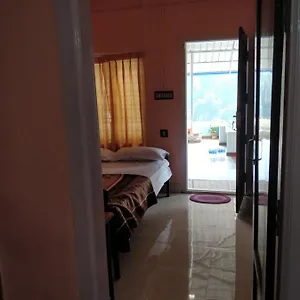 Guest house River View, Munnar
